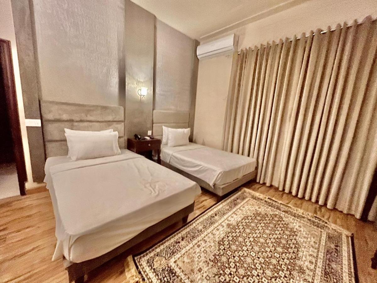 Shelton Hotel Mardan Zewnętrze zdjęcie